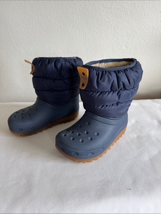 CROCS Other - Kids Navy Gum Neo Puffer Snow Boots Sz 11C